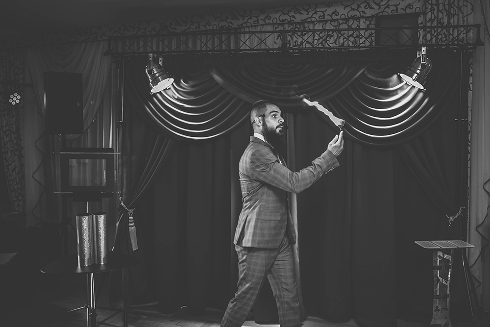 Na jakie okazje wynająć iluzjonistę?